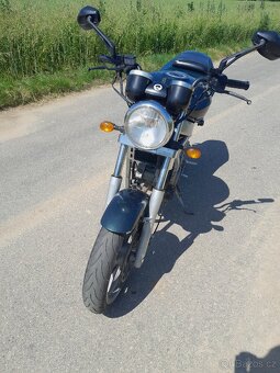 Hyosung gt 125 comet - 6