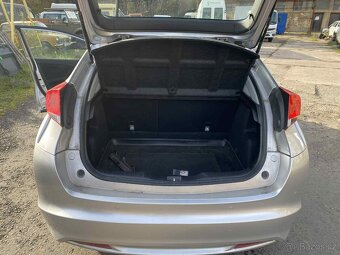 Honda Civic 1,4i - 6