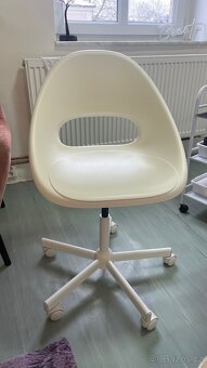 Kosmetický nábytek - 6