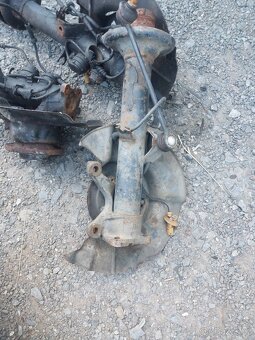 BMW e32 e34 těhlice - 6