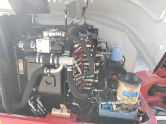 Takeuchi TB260 Powertilt - 6