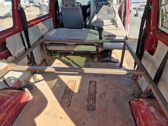 Prodám spací vestavbu - 6