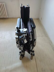 Elektrický invalidní vozík Alber E-FIX 25

 - 6