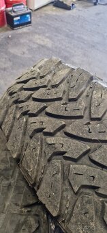 Mercedes Sprinter 4x4 5x130 235/85/16 - 6