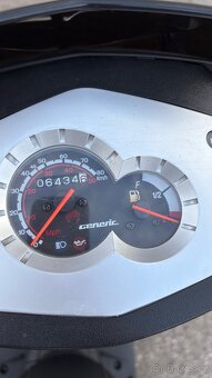 Skútr Generic xor 50 - 6
