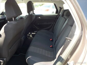 Peugeot 308 2,0 HDi FULL LED,TAŽNÉ,SERVIS - 6