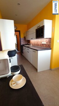 Prodej bytu 3+1, 70 m2 - České Budějovice, Fr. Ondříčka - 6
