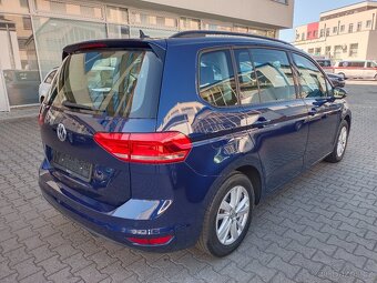 VW Touran Comfortline 2.0TDI 110kW DSG Taž. Dynamic Full LED - 6