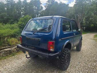 Lada Niva 1.7i (61 kW), rok 2005 – královna terénu - 6