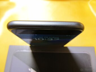 iPhone 8 Black 64GB TOP STAV ZÁRUKA - 6