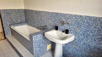 Pronájem bytu 2+1 (60 m²) – Slunečná ul., Dvůr Králové nad L - 6