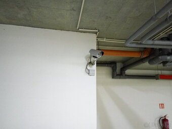 GARÁŽOVÉ STÁNÍ v objektu Nová Harfa Poděbradská 777/9 - 6