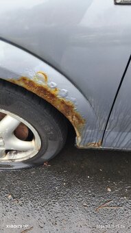 Na náhradní díly nebo opravu - 6