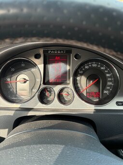 VW Passat 2007 - 6
