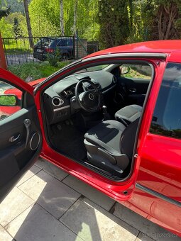 Renault Clio 1.2 - 6
