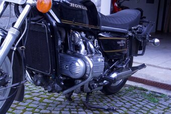Honda GoldWing GL 1000 - 6