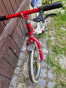 Dětská kola viz foto nejlépe obě = sleva, možno jednotlivě. - 6