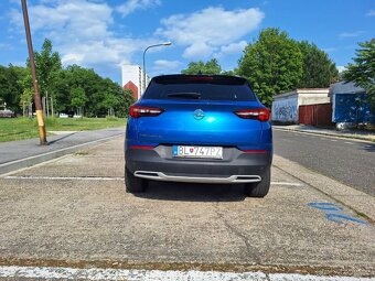 OPEL GRANDLAND X 1,6 Turbo Diesel - 6