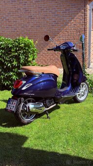 Vespa Primavera 125 - 6