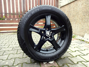 ZIMNÍ ALU 16" 5x112 pneu 215/60R16 pěkný stav - 6