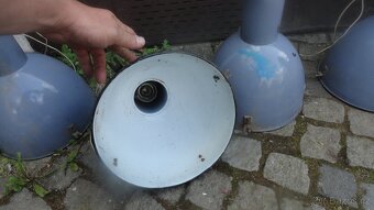 Prodám tyto staré industriální lampy – celkem 8ks - 6
