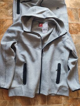 Nike Tech Fleece souprava - 6
