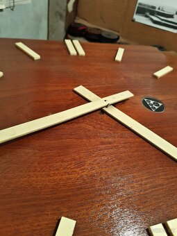 Dřevěné hodiny Pragotron PPH410, rok 1988, funkční, TOP stav - 6