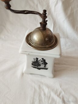 Starý porcelánový mlýnek LEINBROCK S - 6