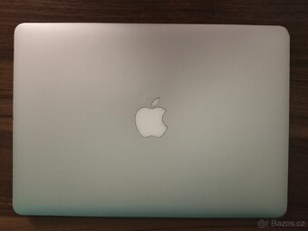 MacBook Air A1466 | i5 • 8GB • 128GB - 6