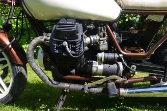 Moto Guzzi V65C - 6