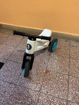 Prodám kočárky, odrážedla a houpačku - 6
