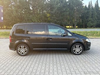 VW Touran - 6