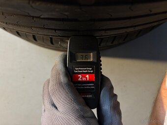 Letní pneu Continental 215/55R17 - 6