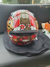 Novou krasnou helmu přilbu a 2 zrcatka - 6