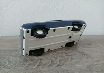 Retro hračka, plechové autíčko, setrvačník - 6