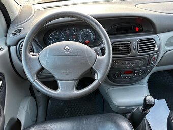 Renault Megane Scenic 1.6i, 2002, pěkný stav - 6