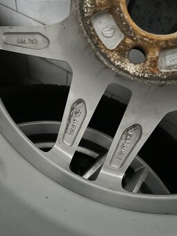 5x112 R17 7,5J ET36 Borbet + 225/60 R17 Fulda - 6