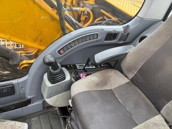 Otočný bagr JCB 160 W - 6