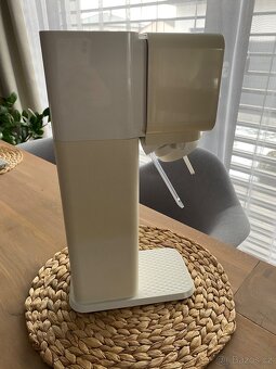 Bílý sodastream - 6