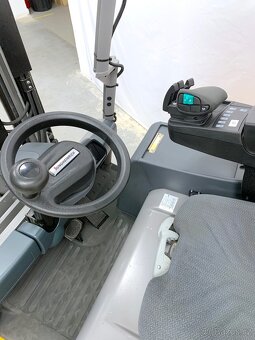 Čelní elektrický vozík Jungheinrich EFG213 - 6