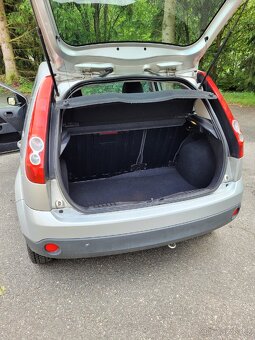Ford Fiesta - 6