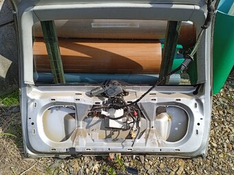 Páté dveře Octavia 1 combi. - 6