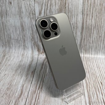 iPhone 15 Pro 128GB, nature, 100% baterie,vada na displayi - 6