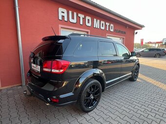 Fiat Freemont 2.0 Multijet Black Code 125kW (ODPOČET DPH) - 6
