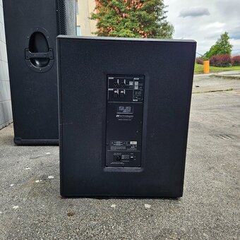 2x mackie SA1232z, 2x dB Technologies SUB618 - 6