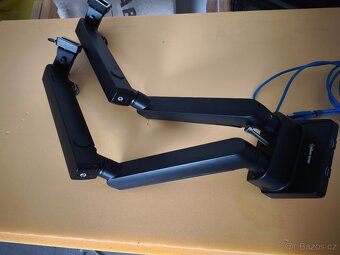 Držák AlzaErgo Arm D80B Essential USB - 6