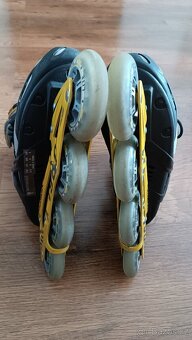 Kolečkové brusle Rollerblade 42 (26,5 cm) + chrániče - 6