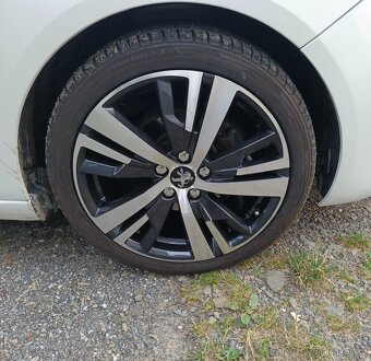 Peugeot 308 - 6