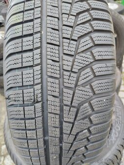 205/55/17 zimni pneu CONTINENTAL a HANKOOK 205/55 R17 - 6