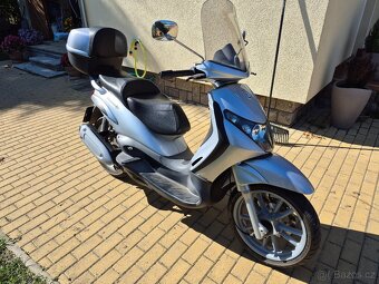 Piaggio Beverly 250 - 6